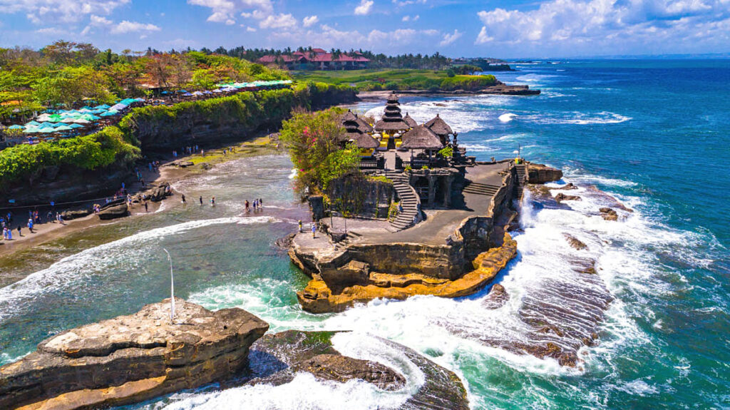 Historical Background Tanah Lot Temple Bali