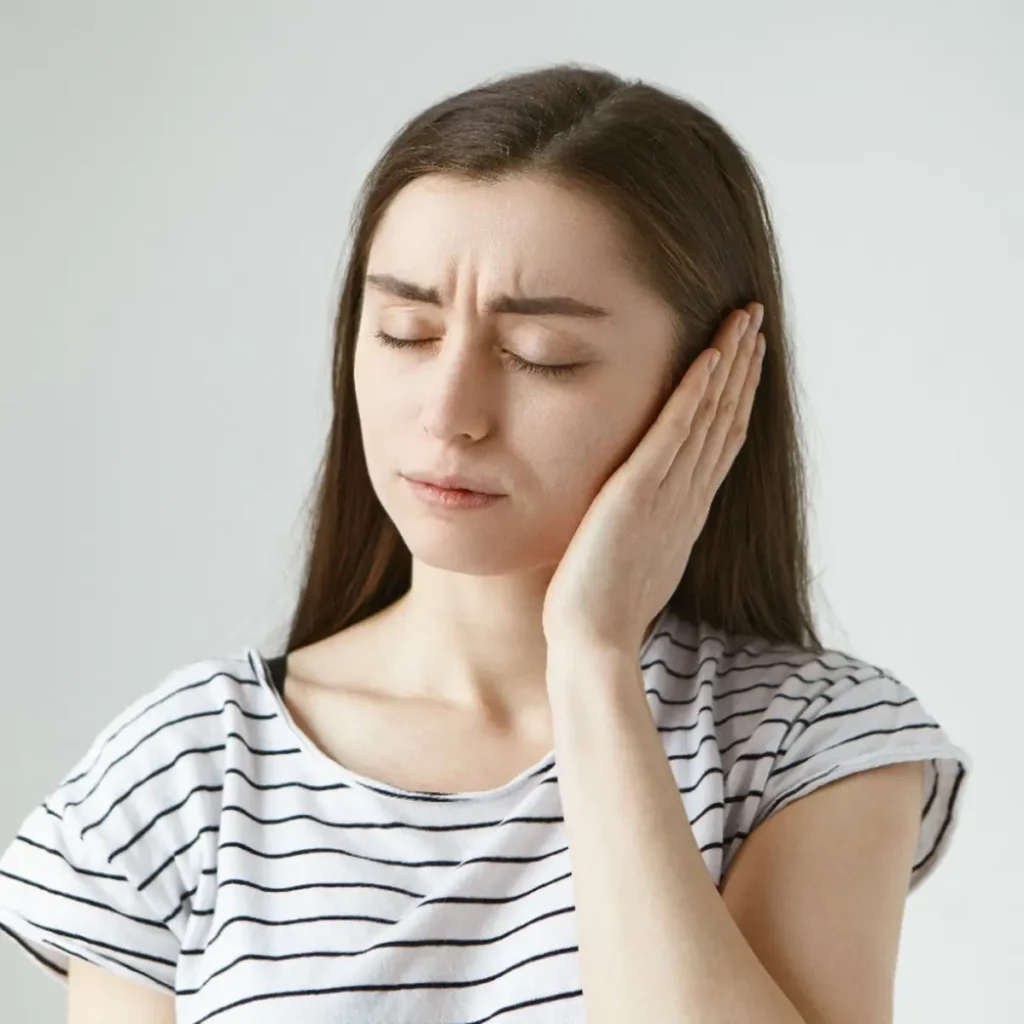 Causes of Earwax Blockage and How to Clean It